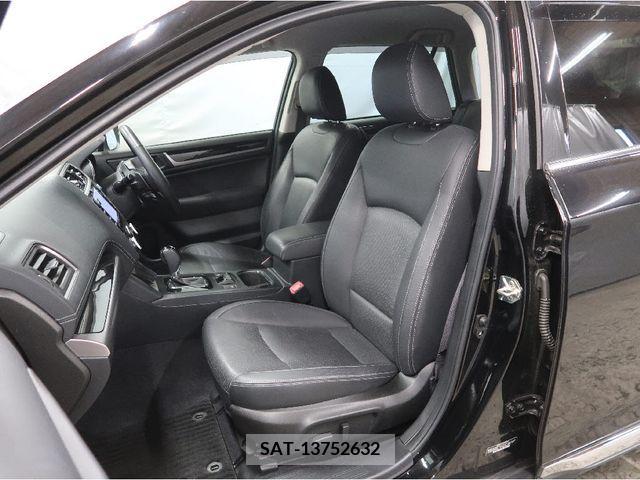 Subaru OUTBACK 2017-10 301168-3