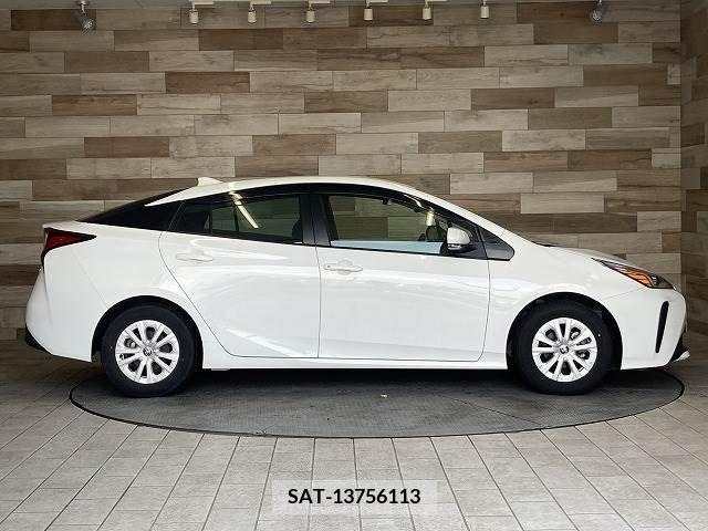 Toyota PRIUS 2021-07 345572-13