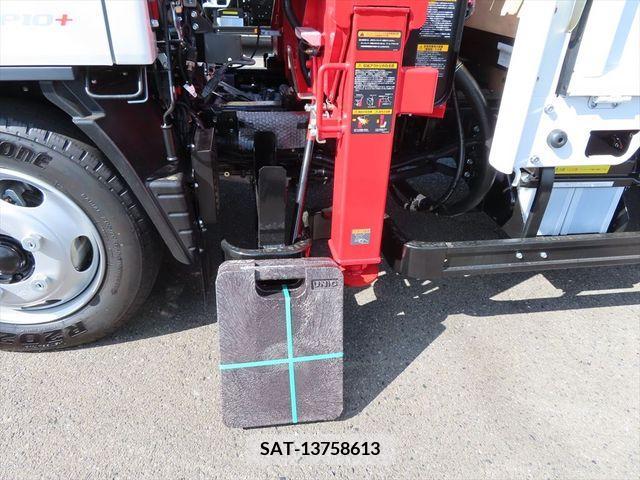 Mitsubishi CANTER 2023-03 205578-22