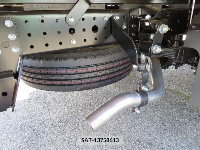 Mitsubishi CANTER 2023-03 205578-26