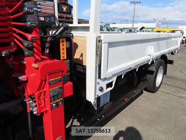 Mitsubishi CANTER 2023-03 205578-14