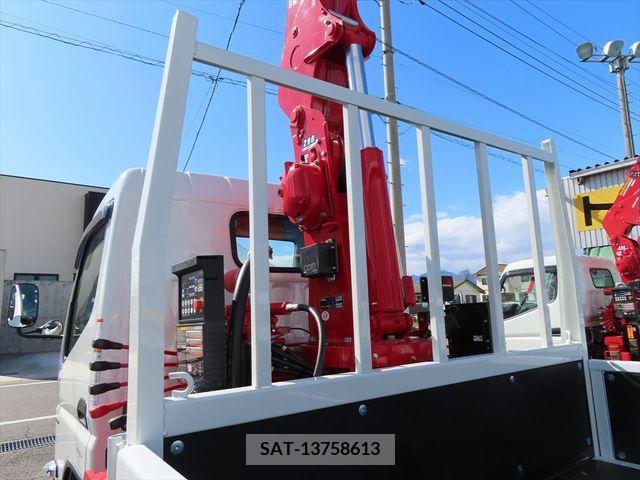 Mitsubishi CANTER 2023-03 205578-16