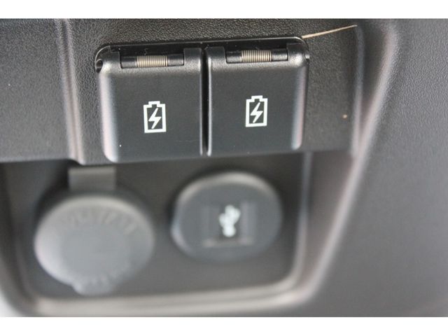 Suzuki SPACIA 2022-09 16571-15