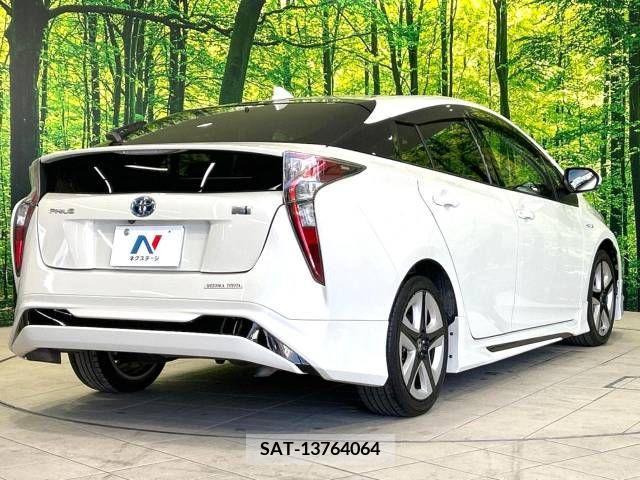 Toyota PRIUS 2016-03 214797-17