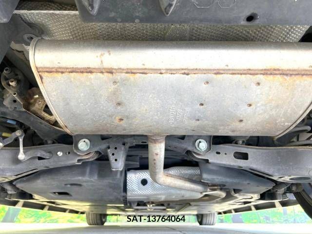 Toyota PRIUS 2016-03 214797-19