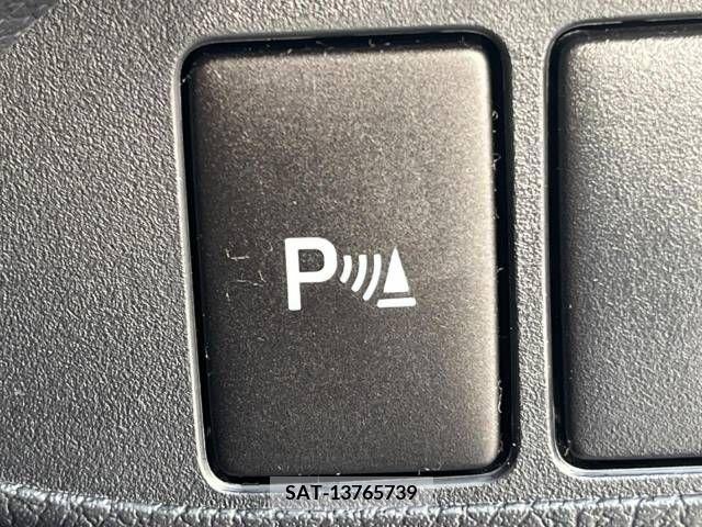 Lexus CT 2015-07 275244-5