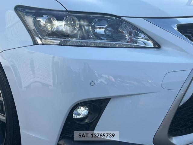 Lexus CT 2015-07 275244-14
