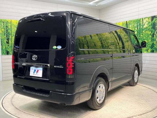 Toyota HIACE VAN 2021-03 194698-17
