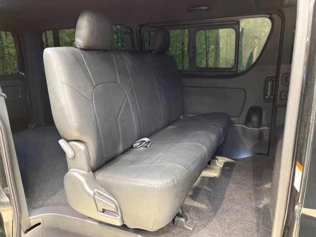 Toyota HIACE VAN 2021-03 194698-9
