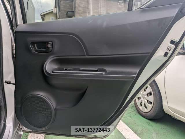 Toyota AQUA 2015-05 314201-7