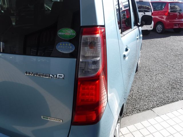 Suzuki WAGON R 2014-12 186356-5