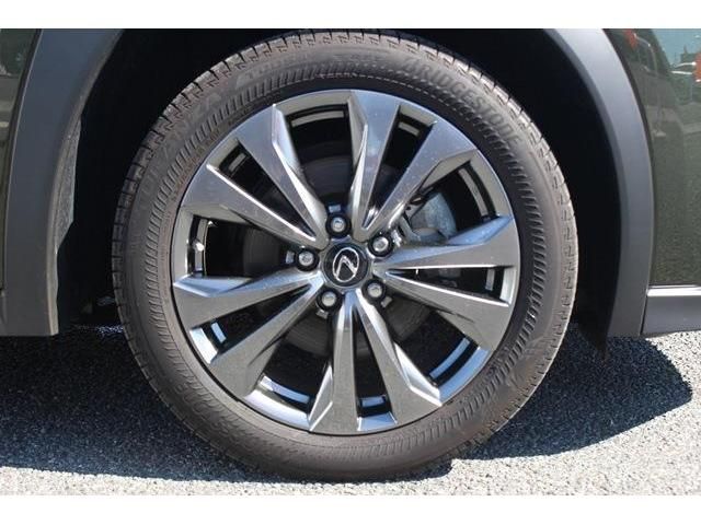 Lexus UX 2020-08 10726-9