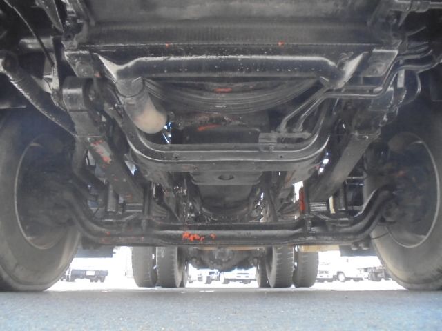 Isuzu GIGA 2004-01 1956-16