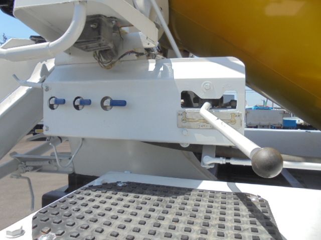 Isuzu GIGA 2004-01 1956-28