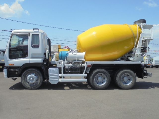 Isuzu GIGA 2004-01 1956-3