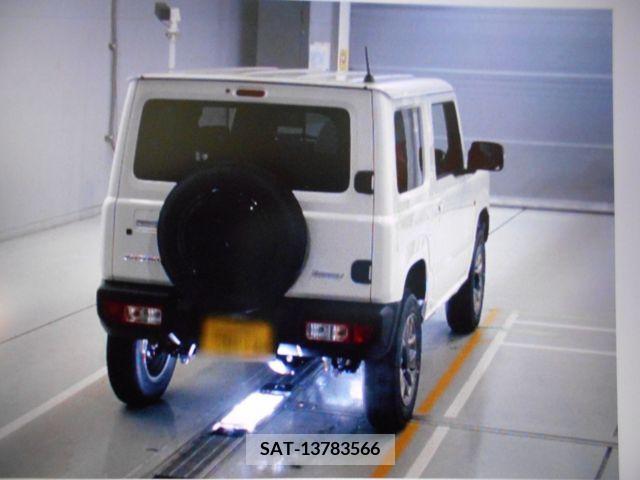 Suzuki JIMNY 2024-02 372061-2