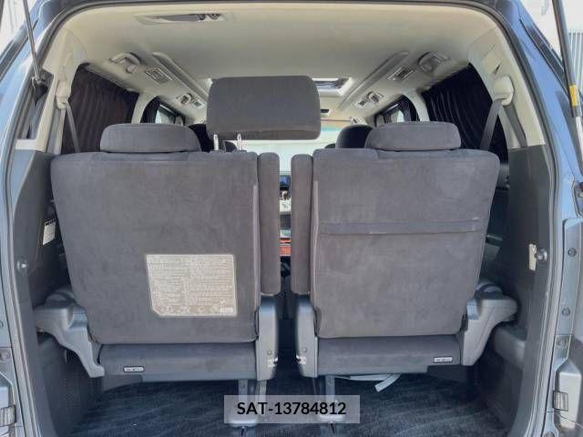 Toyota VELLFIRE 2011-10 256028-11