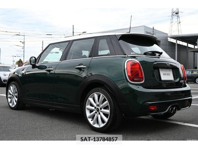 Bmw MINI 2019-06 277347-6
