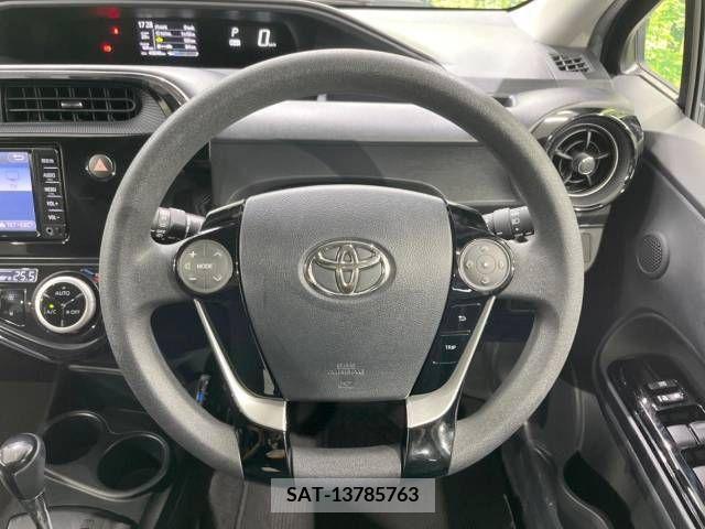 Toyota AQUA 2018-06 356290-11