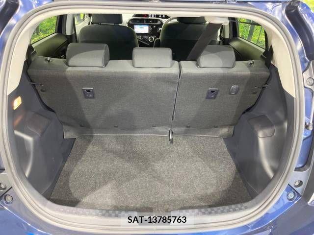 Toyota AQUA 2018-06 356290-10