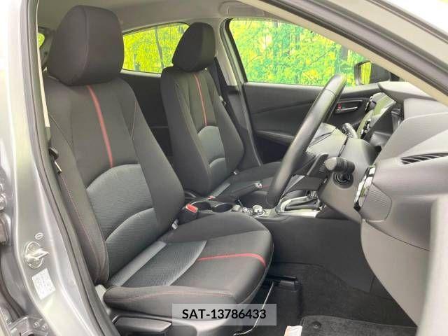 Mazda DEMIO 2016-07 337971-8