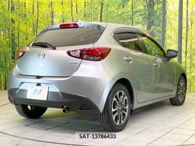 Mazda DEMIO 2016-07 337971-17