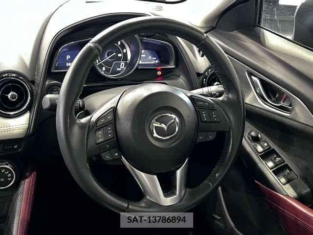 Mazda CX-3 2015-08 302037-18