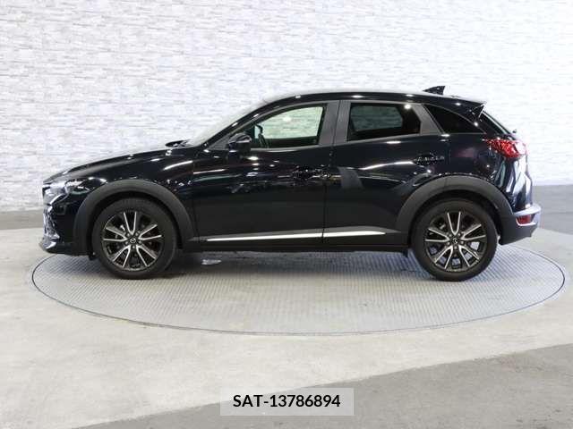 Mazda CX-3 2015-08 302037-11