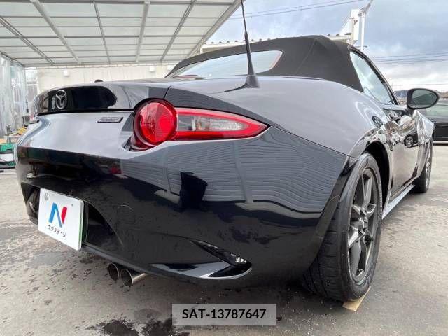 Mazda ROADSTER 2015-09 218203-16