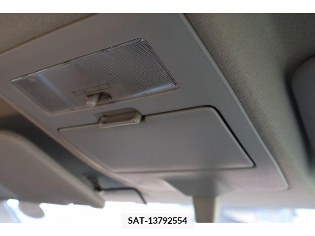 Suzuki WAGON R 2012-04 206374-10