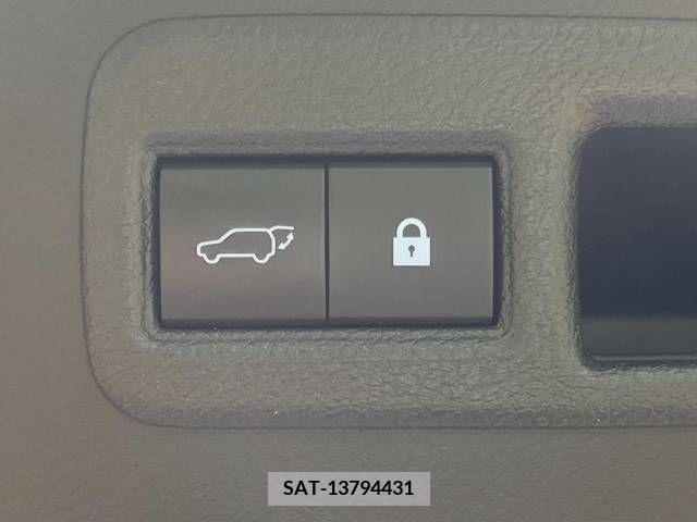 Lexus NX 2020-10 275641-7