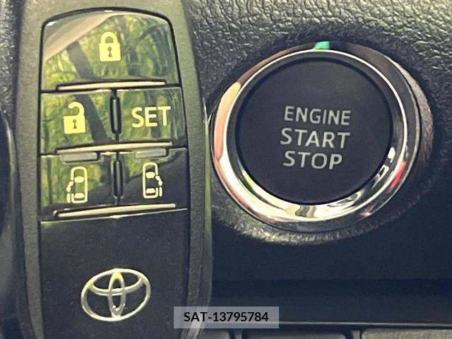 Toyota SIENTA 2020-10 368203-6