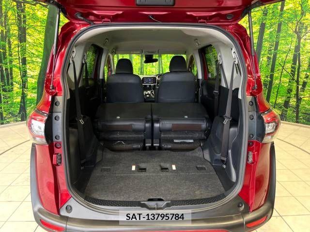 Toyota SIENTA 2020-10 368203-11