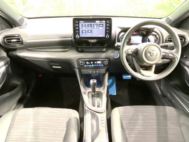 Toyota YARIS 2020-10 18930-1