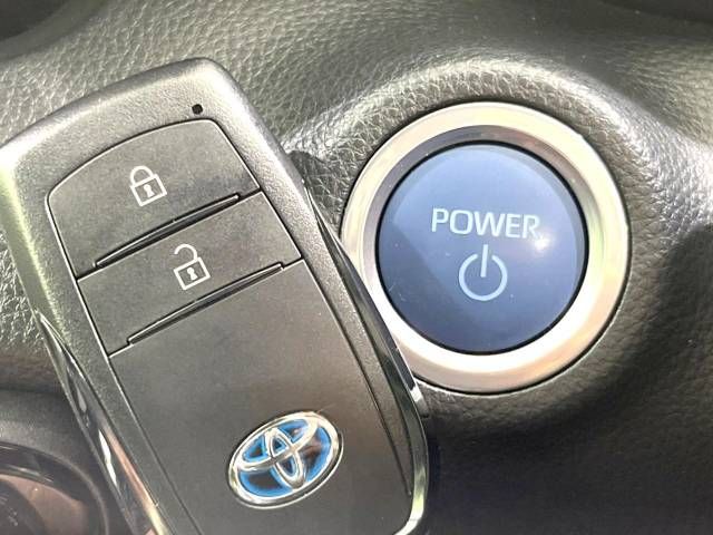 Toyota YARIS 2020-10 18930-7
