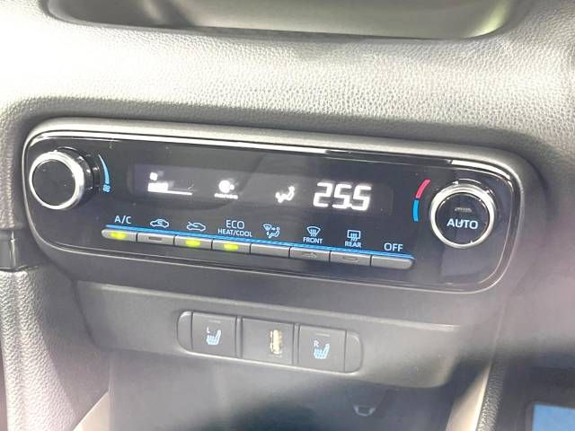 Toyota YARIS 2020-10 18930-6