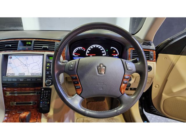 Toyota CROWN SEDAN 2005-11 4259-17