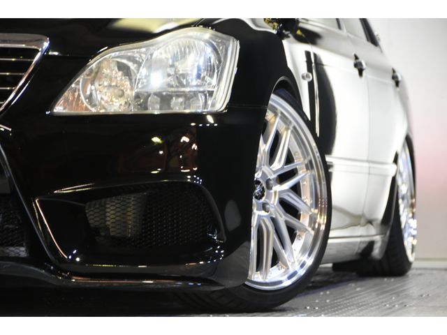 Toyota CROWN SEDAN 2005-11 4259-6