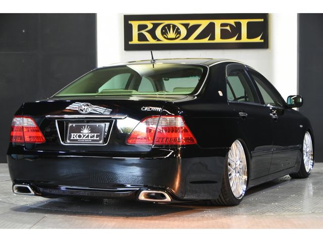 Toyota CROWN SEDAN 2005-11 4259-16