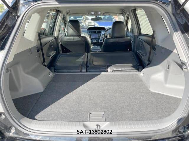 Toyota PRIUS ALPHA 2013-06 393495-10