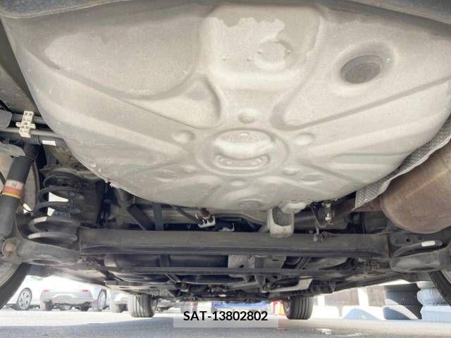 Toyota PRIUS ALPHA 2013-06 393495-18