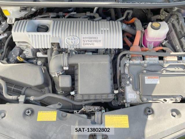 Toyota PRIUS ALPHA 2013-06 393495-17
