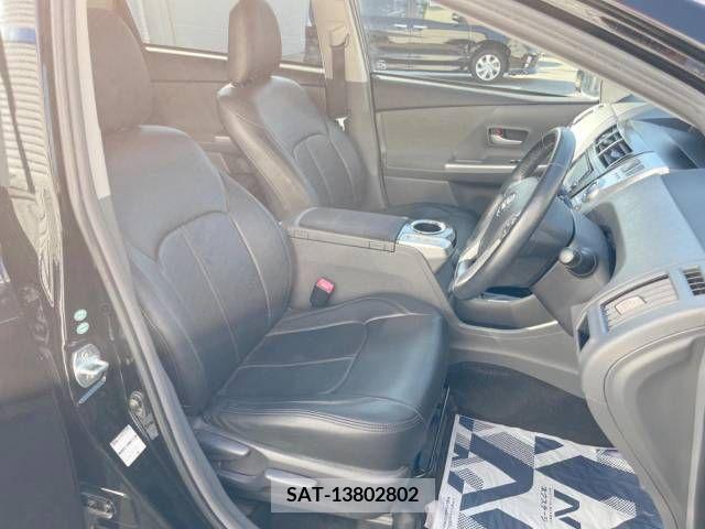 Toyota PRIUS ALPHA 2013-06 393495-7
