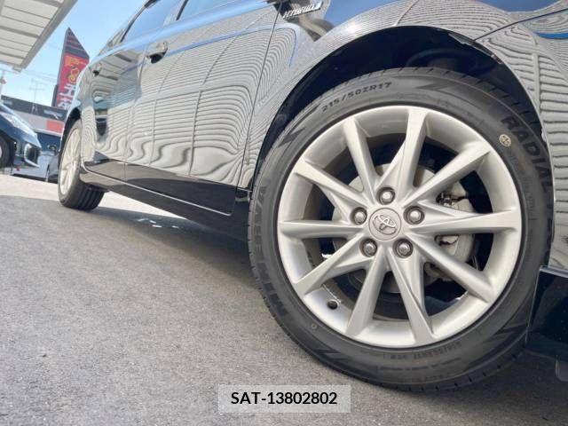 Toyota PRIUS ALPHA 2013-06 393495-12