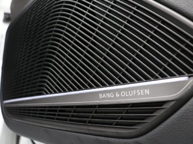 Audi RS4 2019-09 25382-9