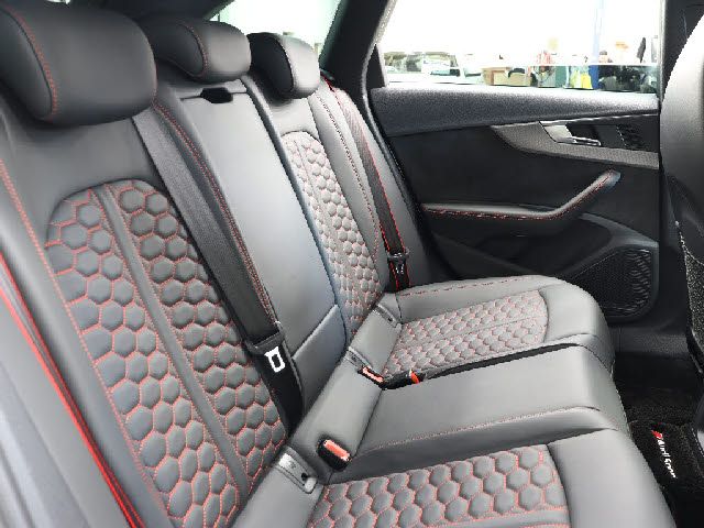 Audi RS4 2019-09 25382-20