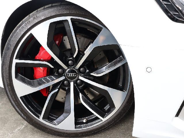 Audi RS4 2019-09 25382-6