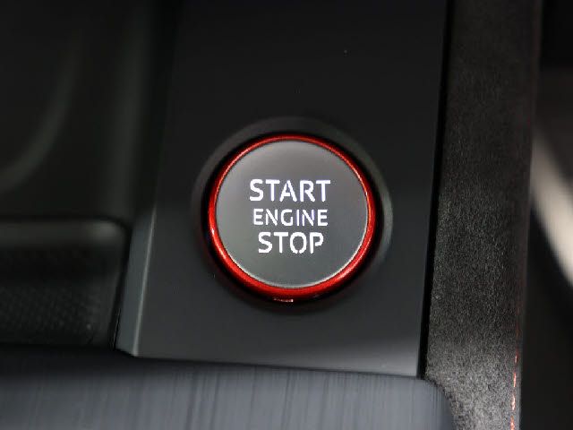 Audi RS4 2019-09 25382-10
