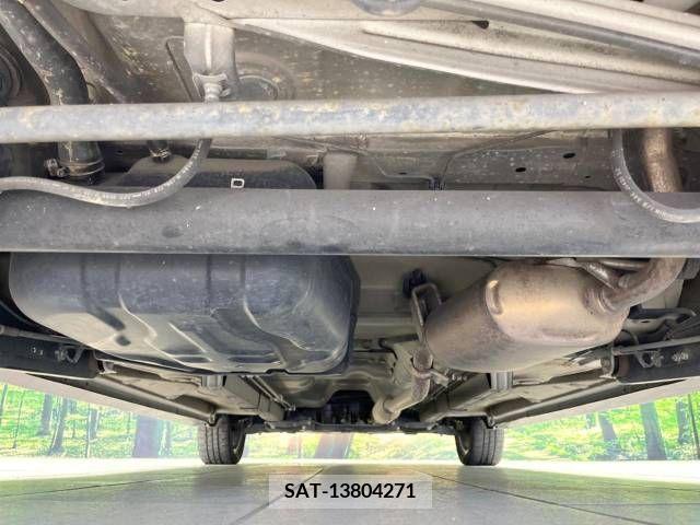 Nissan ROOX 2010-07 334253-19