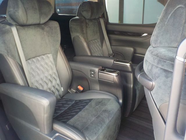 Toyota VELLFIRE 2017-09 184182-27